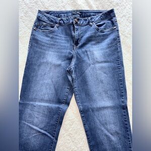 🛍️Medium wash stretch Jeans